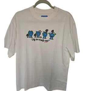 MARKET Chinatown Market Mens Large Dig In To Help Out T Shirt White NWOT NEW
